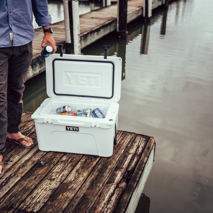 YETI Yeti Tundra 35 Hard Cooler Navy
